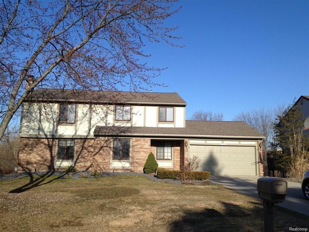 Primary Photo - 30333 Stratford Ct
