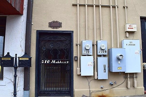 Primary Photo - 210 W Mulberry St
