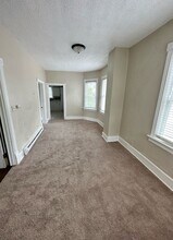 Building Photo - 331 Kaufmann Ave