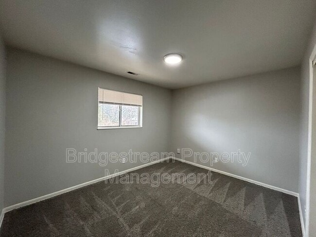 Foto del edificio - 7837 N Main St