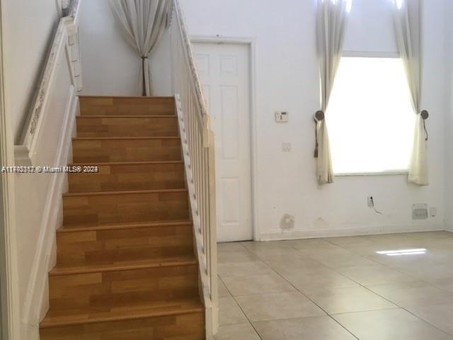 Foto del edificio - 886 NW 135th Terrace