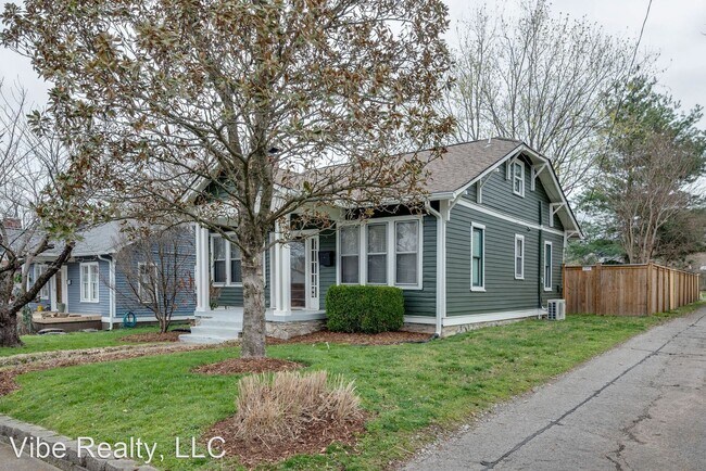 Foto del edificio - 3 br, 2 bath House - 405 S. 17th St.