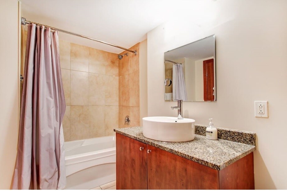 Building Photo - 21239 Gary Dr
