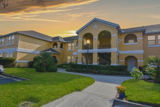 Building Photo - 2221 Vista Cove Rd