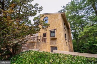 Building Photo - 11214 Beaver Trail Ct