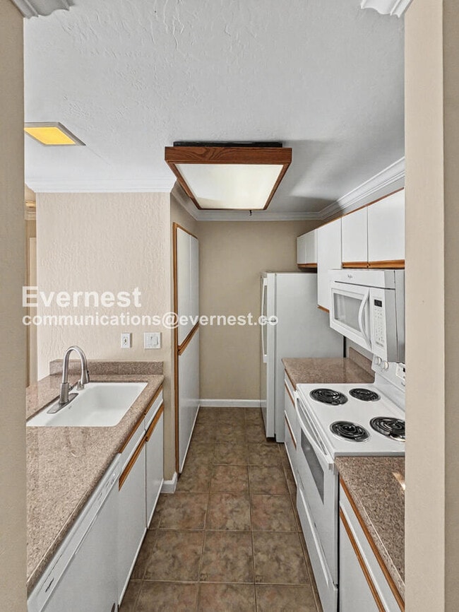 Foto del edificio - 3173 Wayside Plaza