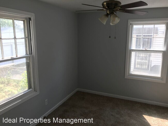 Foto del edificio - 3 br, 1 bath House - 2228 E Keys Ave