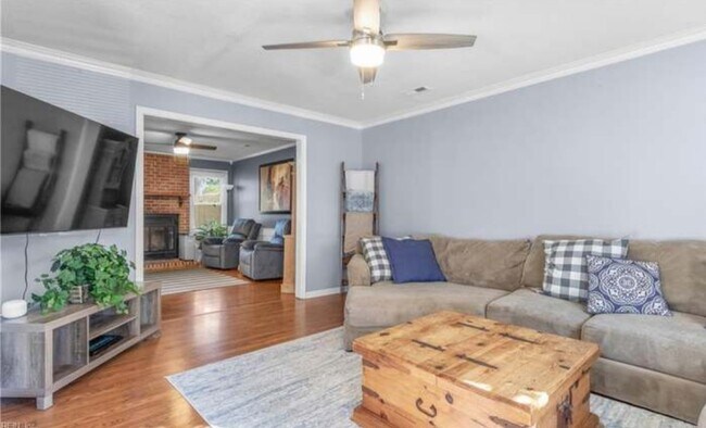 Foto del edificio - 1551 Hummingbird Ln