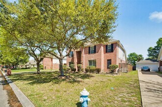 Building Photo - 17422 Memorial Blossom Dr
