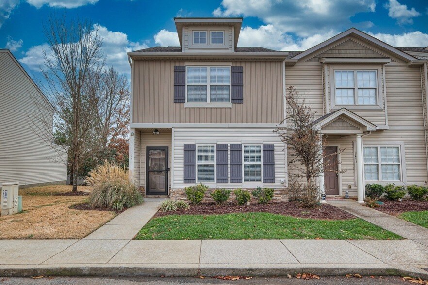 Primary Photo - 5441 Perlou Ln