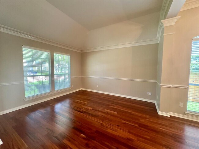 Foto del edificio - 1630 Morning Shadows Dr