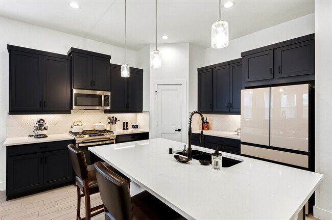 Foto del edificio - 13118 Hidden Vlg Ct