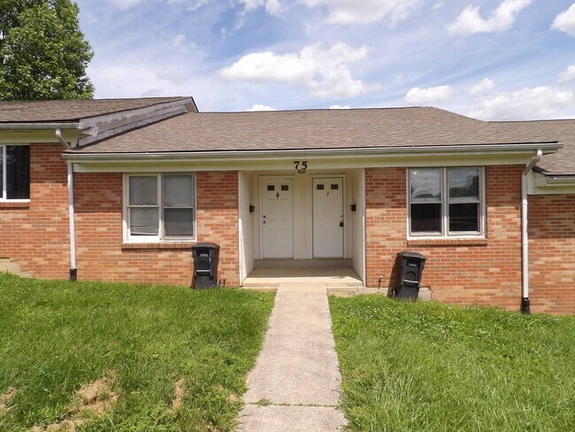 Foto del edificio - 75 Ashwood Ct