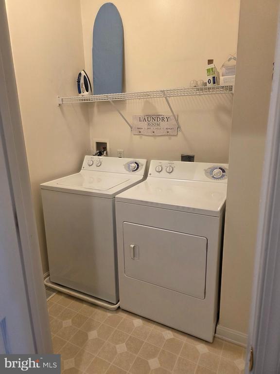 Foto del edificio - 100 Cascade Ln