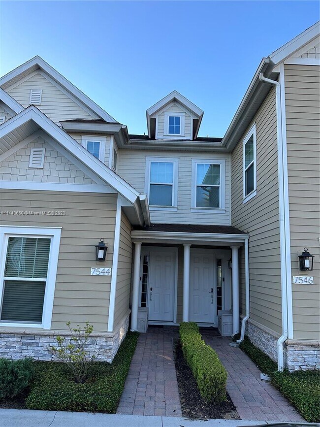 Foto del edificio - 7544 Sunville Ave