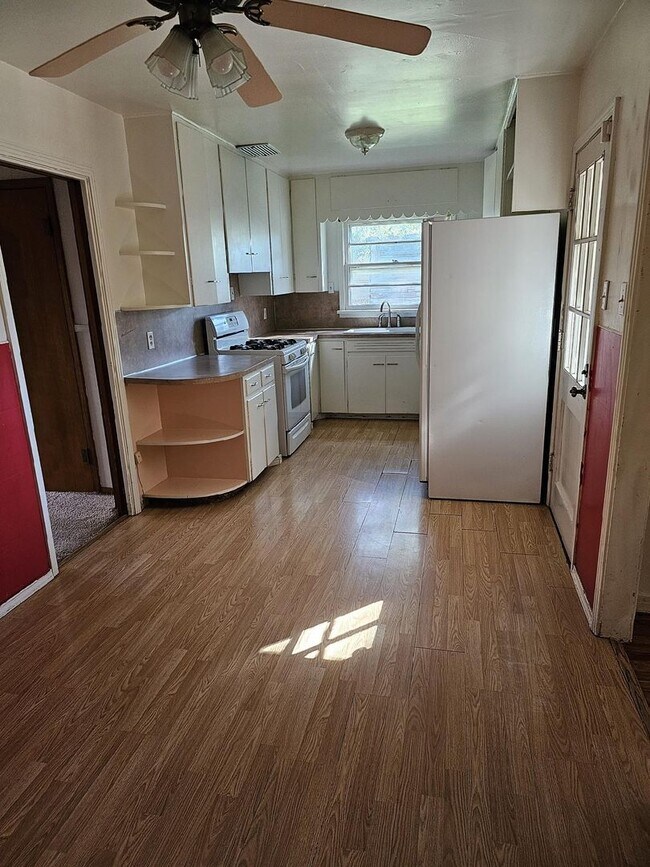 Foto del edificio - 2605 Gidding St