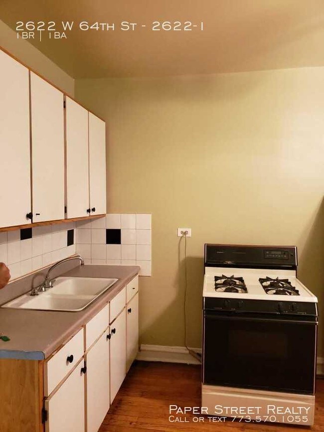 Building Photo - 1 bedroom in Chicago IL 60629-1606