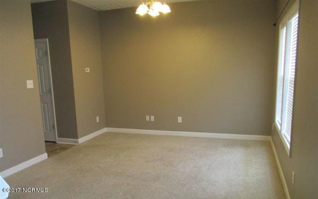 Foto del edificio - 127 Sunny Point Dr