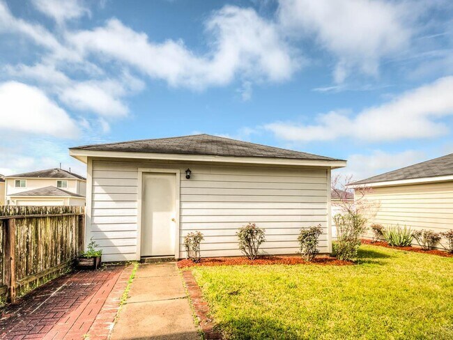 Foto del edificio - 11809 Longwood Garden Way