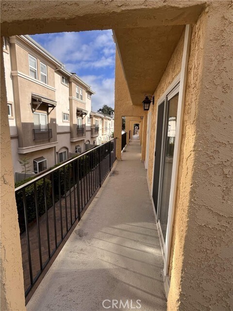 Foto del edificio - 2429 Oswego St