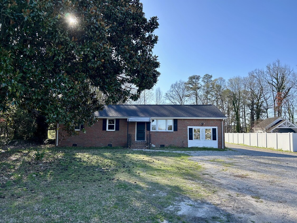 Primary Photo - 348 Kempsville Rd