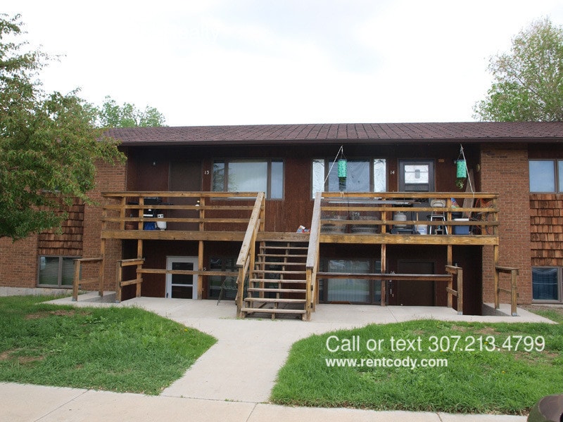1315 29th St Unit 12, Cody, WY 82414 Apartment for Rent in Cody, WY