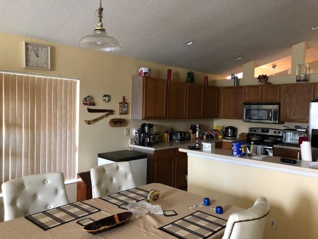 Foto del edificio - 2358 Lily Pad Ln.