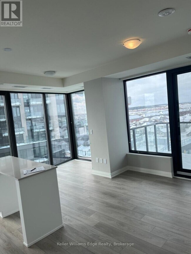 Photo du bâtiment - 1415 Dundas St E