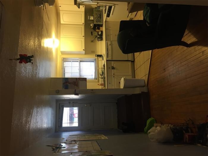 Primary Photo - 2 Bed 1 Bath Old Town Louisville