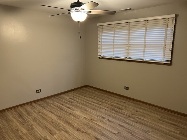 Bedroom 1 - 14428 S Division St