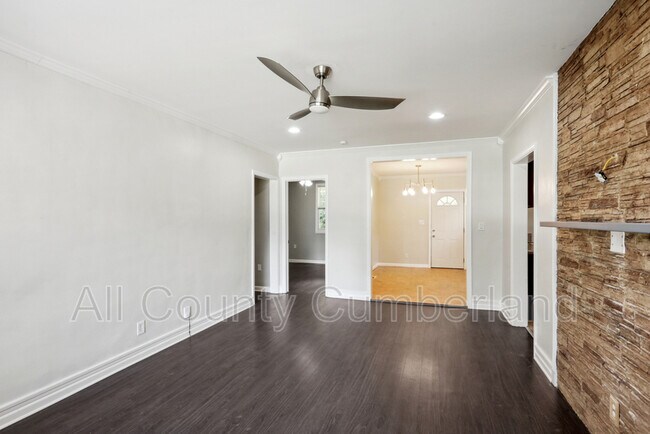 Foto del edificio - 1268 Eastland Rd SE