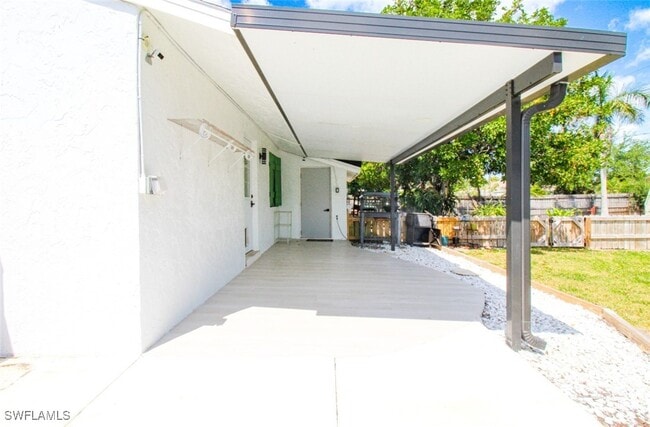 Building Photo - 3577 Hibiscus Ave