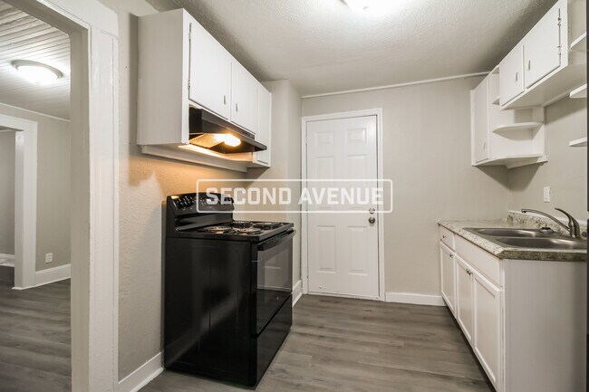Foto del edificio - 1522 W 22nd ST