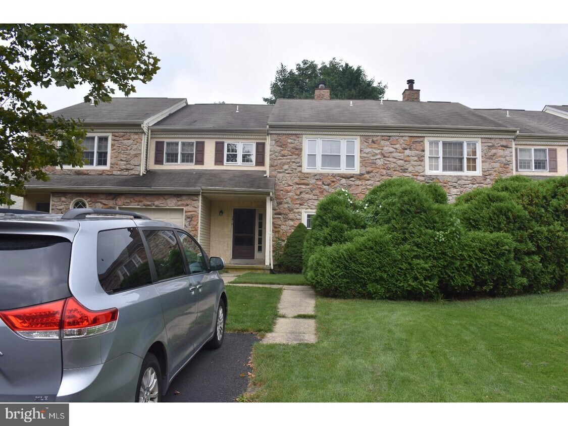 Foto principal - 1510 Isaacs Ct