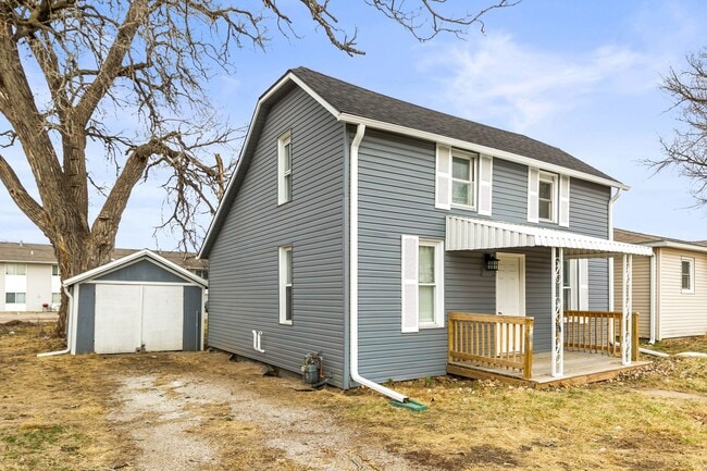Building Photo - Charming 3-Bedroom Home with Spacious Layout