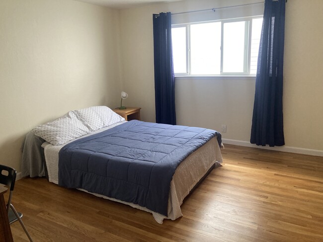 Bedroom #1 with hardwood floors. - 1337 Cornell Ave