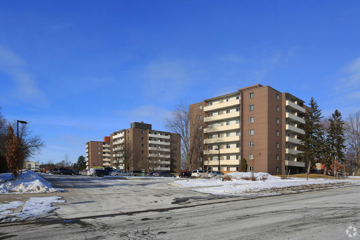 Building Photo - Chicopee Court