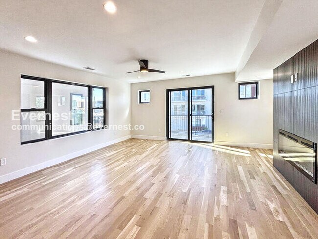 Foto del edificio - 2162 S Ash St