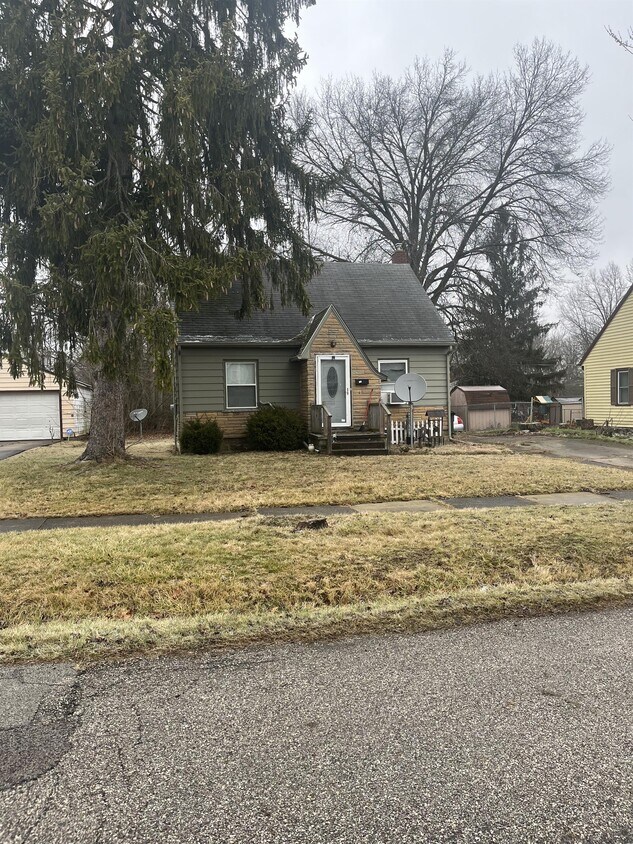 Foto principal - 1090 Clearview St NW
