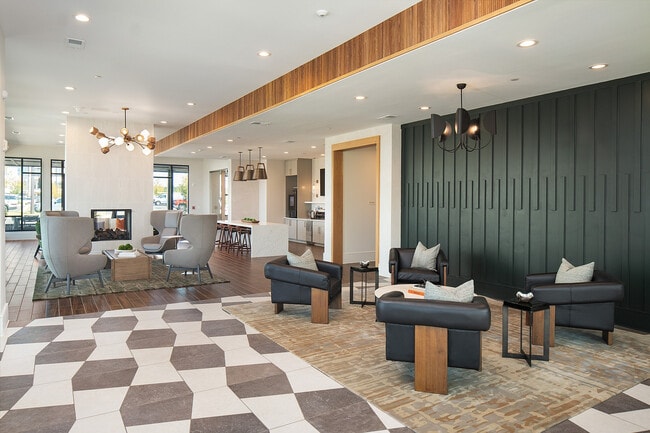 Foto del edificio - The Heights at Holly Springs