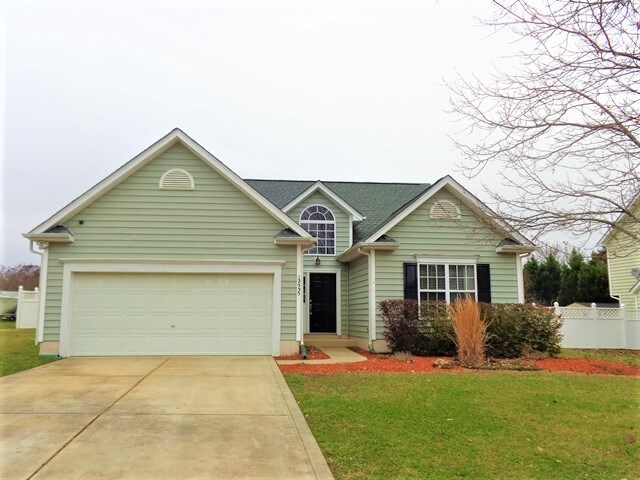 Foto del edificio - 12535 Cumberland Crest Dr