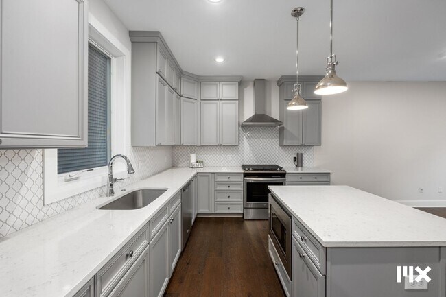 Foto del edificio - Two Bedroom Condo on Lookout Hill in Grand...