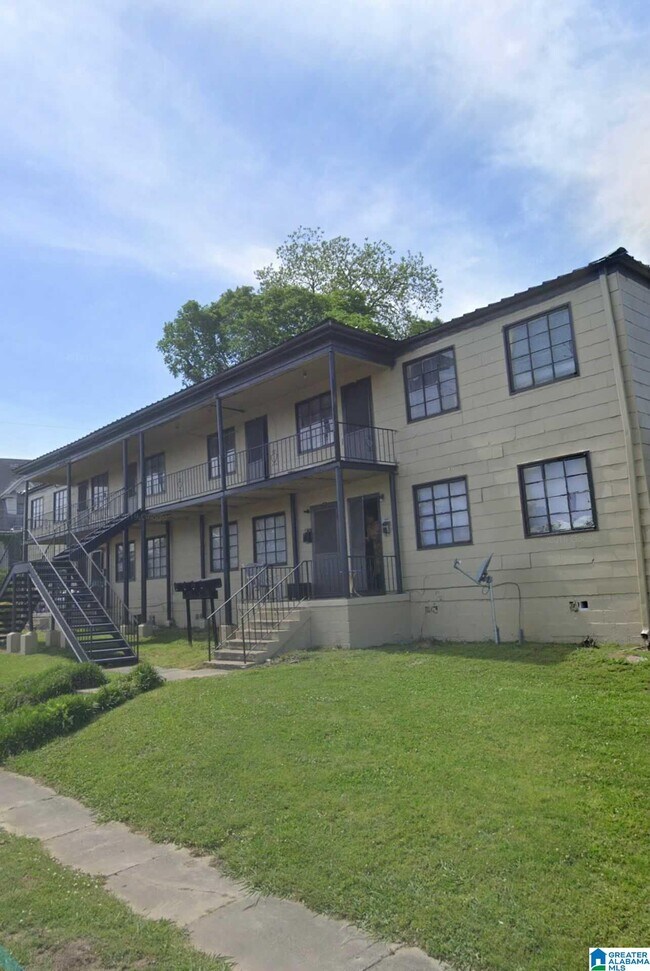 Building Photo - 2008 Warrior Rd