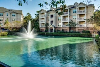 Building Photo - 2244 Ashley Crossing Dr