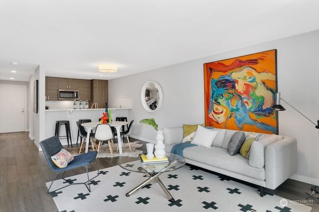 Building Photo - 1700 Bellevue Ave