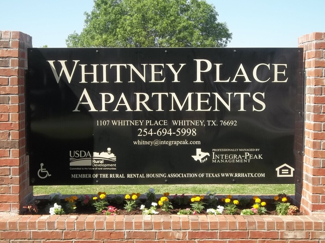 Foto principal - 1107 Whitney Pl Dr