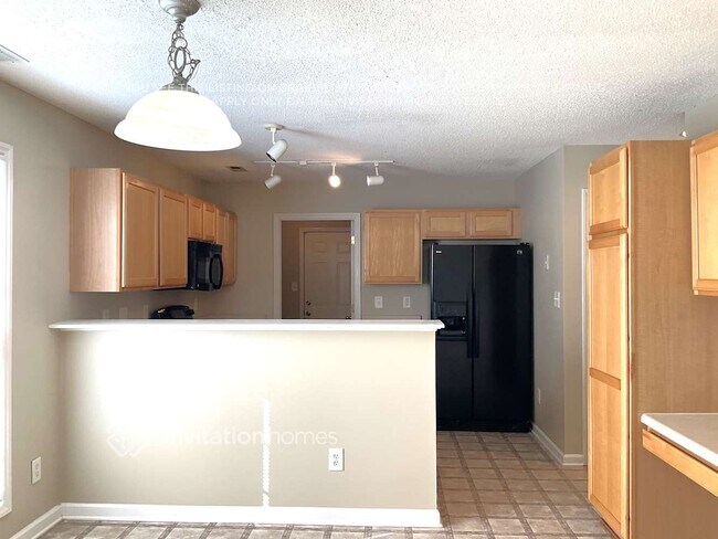 Building Photo - 5808 Thistlerock Ln