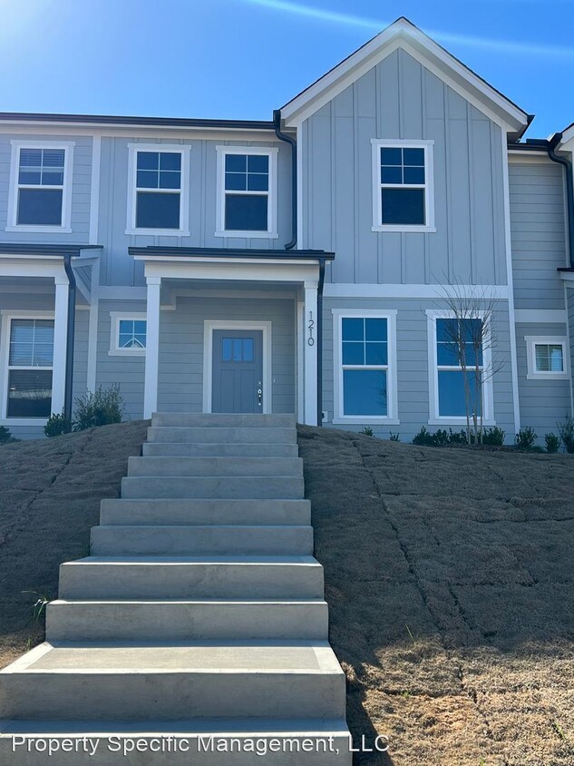 Foto principal - 3 br, 2.5 bath House - 1210 S. Franklin St