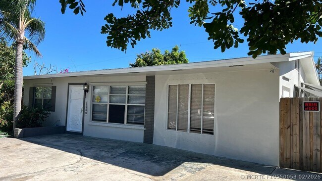 Foto del edificio - 1120 NE 23rd Pl