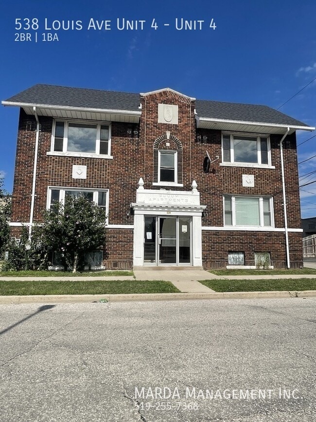 Building Photo - 538 Louis Ave